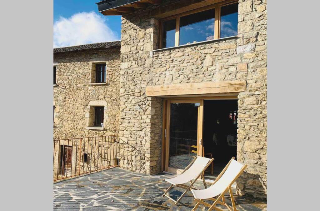 Charmante Maison De Village: Prestation De Qualité, Tout Confort, Terrasse