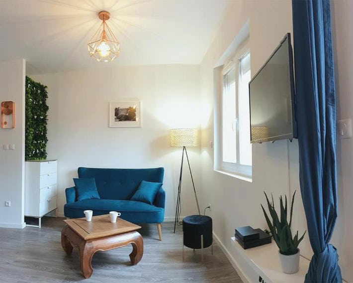 STUDIO COSY - HYPERCENTRE - CALME - WIFI - TV