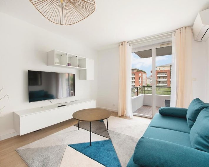 Chic T2 avec Balcon et Parking - Zénith, Hippodrome