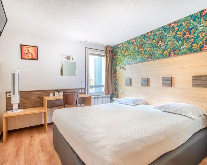 Atoll Hotel Logis Angers, Beaucouzé