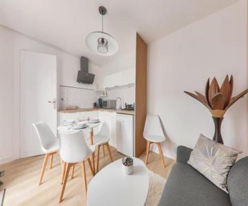 Jolie Maisonnette avec terrasse