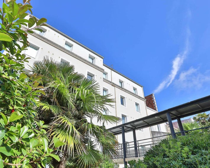 B&B HOTEL Les Sables-d'Olonne Centre Gare