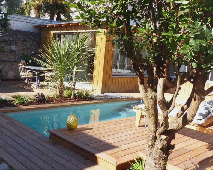 Le Nid du Héron, maison avec piscine chauffée privative au coeur de Nantes