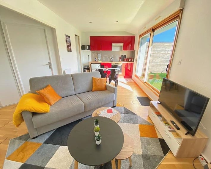 Grand studio, belle terrasse avec vue