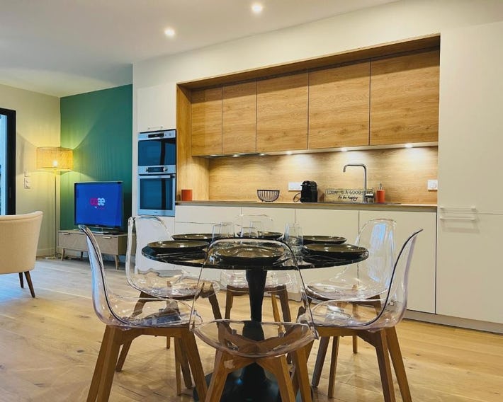 Maison neuve 3 chambres Nantes - confort pour famille & amis, wifi, parking