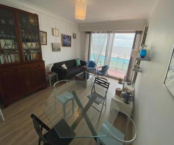 Spacious Bright Nest With Balcony Facing The Sea