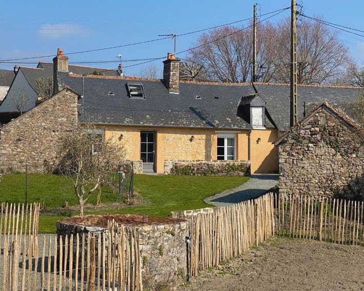 Gîte du Petit Rocher SAINTE SUZANNE