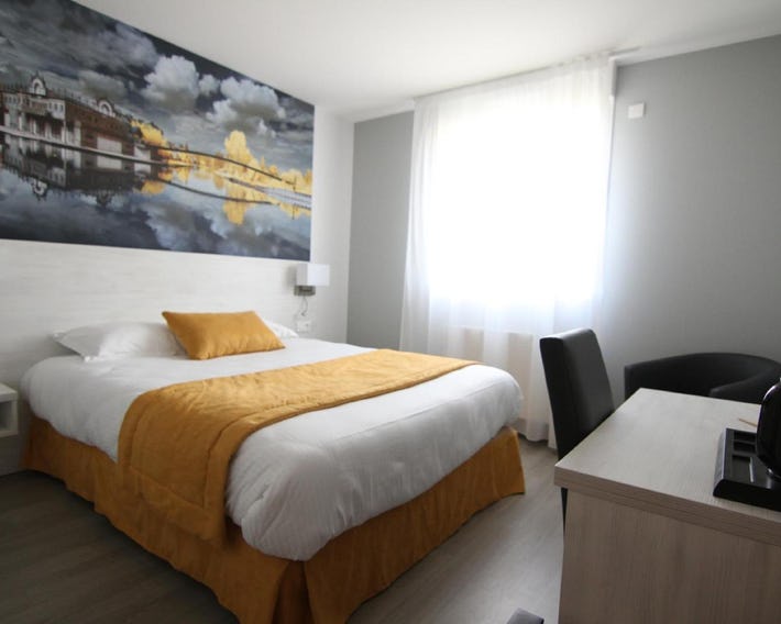 Logis Hôtel - La Chambre d'Amiens