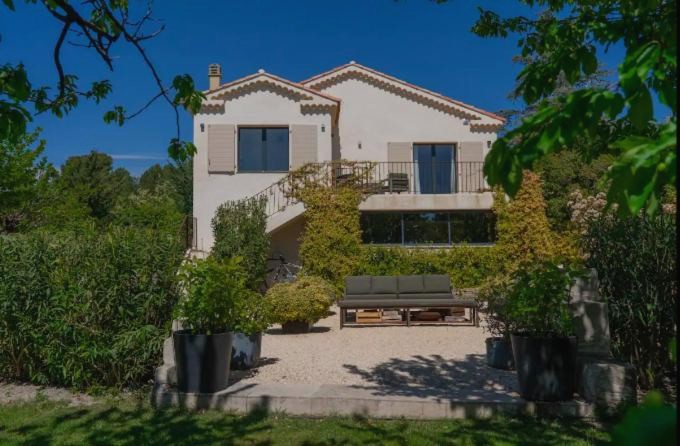 Maison familiale avec piscine