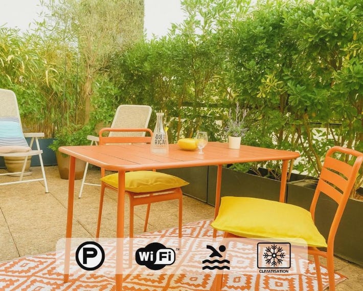 Ma place au sud Aix Terrasse Parking