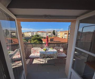 Charmant Studio Avec Mezzanine Au Cœur De Antibes
