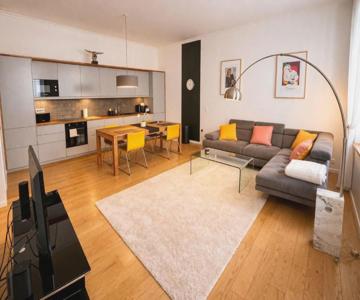 Vieil Antibes Apartment With Ac 320m From Beach