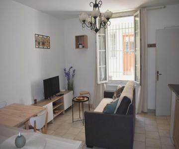 Nid Douillet Au Cœur De La Roquette, Arles