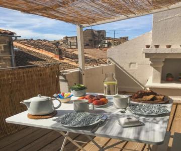 Arles sous les toits - Terrasse proche des arènes