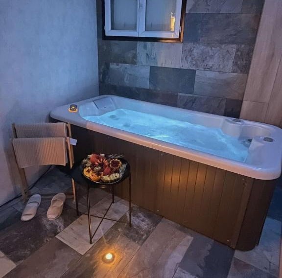 Appartement La Splenzia SPA Jacuzzi wifi clim