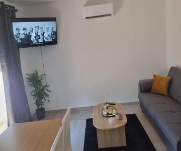 Maison Cosy Avec Petit Jardin