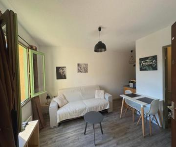 charmand studio en résidence avec piscine