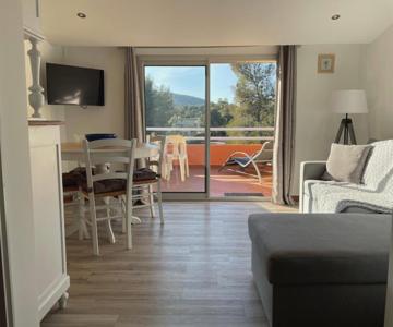 Appartement Bord De Mer La Faviere