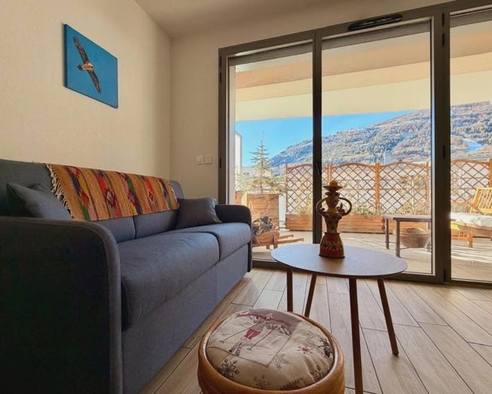 Bright apartment in the heart of Briançon