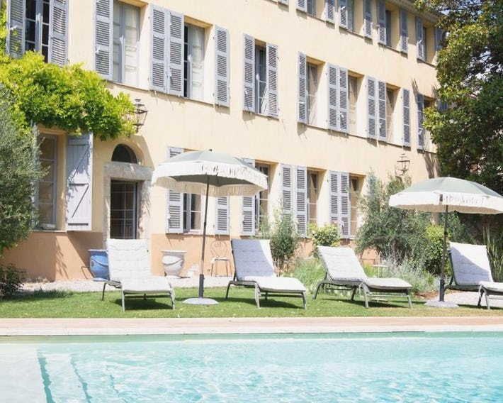 Maison Sumiane - Maison d hotes et locations avec piscine
