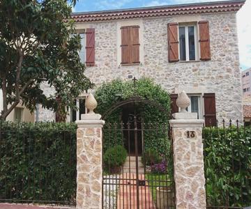 Studio à La Mer Dans Un Mas Provençal