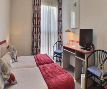 Adonis Cannes Hotel Thomas