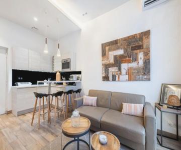 Appartement 2 Pièces Cannes Rue Hoche