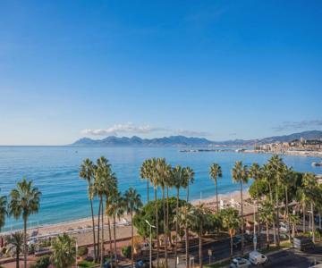 Beautiful Modern Apartment In La Croisette With Sea View