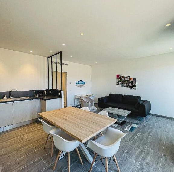 cote sud deux chambres proche croisette