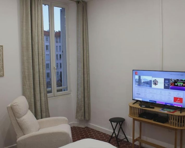 Cocon Spacieux équipé Quartier Prado