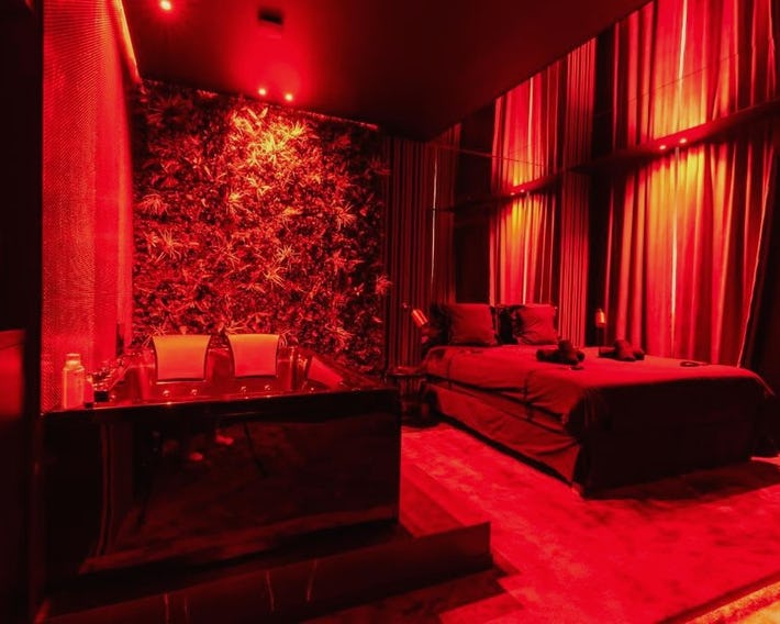 Evasion intime : Love Room de luxe à Cannes