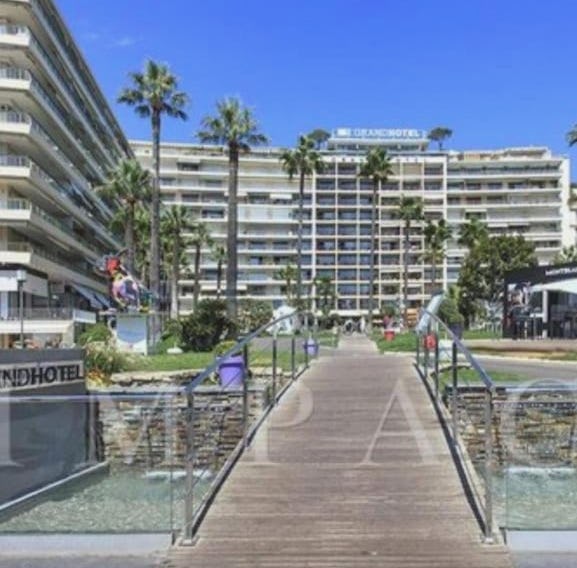 Grand Hotel 2 chambres 2 sdb - GH