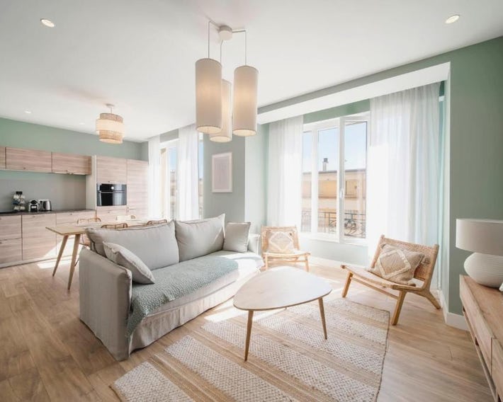 REF 1943 - Cannes Centre - Apartment for rent