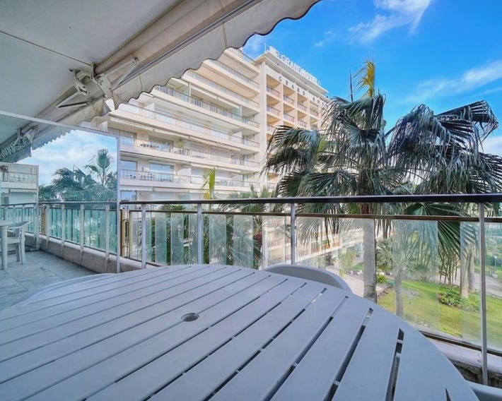 REF 1908 - Cannes Croisette - Apartment for rent