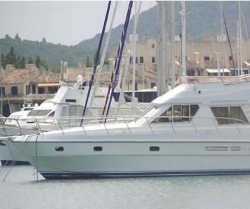 Houseboat