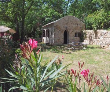 Le Donjon des Combes