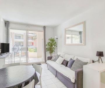 Apartment Le Cesarée-5 By Interhome