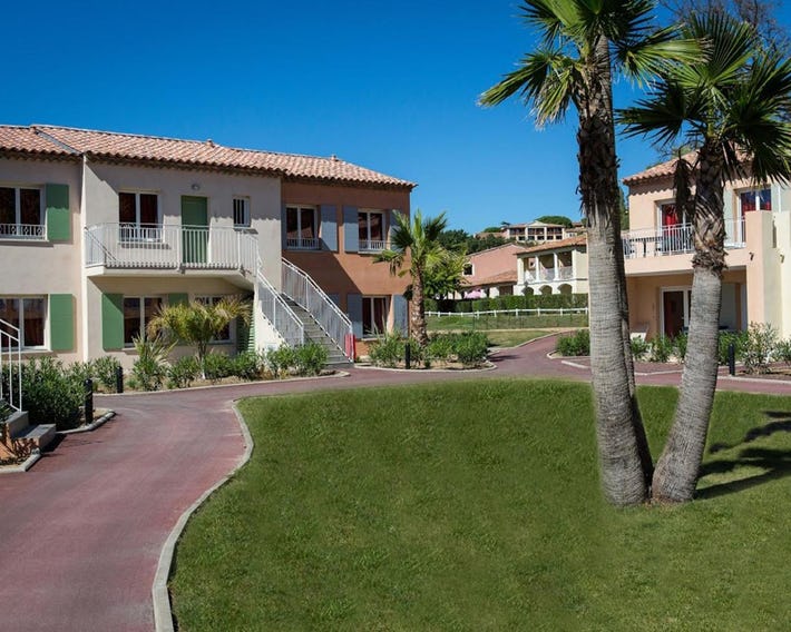 SOWELL RESIDENCES Les Perles de St Tropez