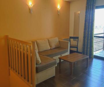 Charmant Duplex T3 Avec Terrasse Et Accès Piscine à Jausiers, Près De Barcelonnette - Fr-1-165b-52