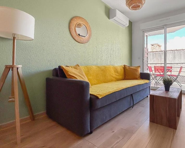 T2 cosy avec terrasse & parking à 2 pas du port