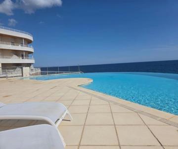 Bel appartement avec vue mer