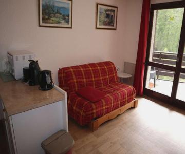 Studio cosy 4 pers, balcon sud, accès rapide aux pistes, équipements complets (LV, LL), box à skis -