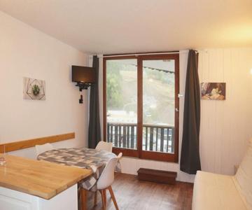 Studio 4 pers skis aux pieds, balcon sud - FR-1-322-129