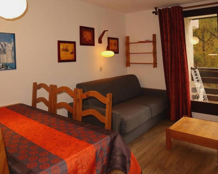 Appartement au calme, proche pistes et centre, pour 6 personnes - FR-1-322-83