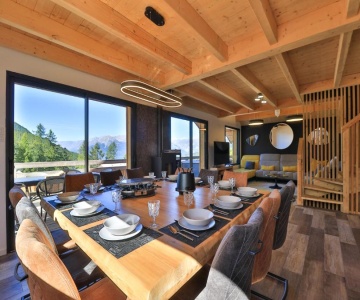 Magnifique Chalet (14pers) +jacuzzi Proche Station