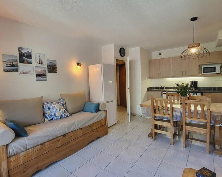 Appartement skis aux pieds avec piscine, 4/5 personnes, Les Orres 1800 - FR-1-322-539