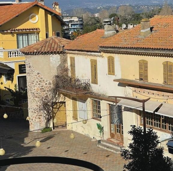 Appartement provençal coeur du village