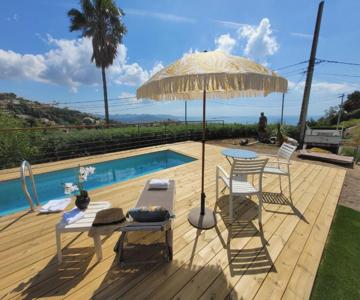 Villa Neuve avec magnifique vue Mer