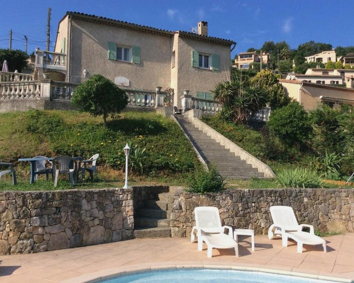 Appartement en Rez de Villa Beausite