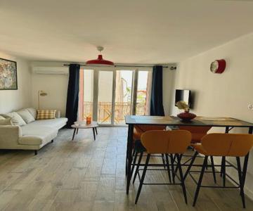 Appartement T3 Traversant 53m2 Marseille vue mer